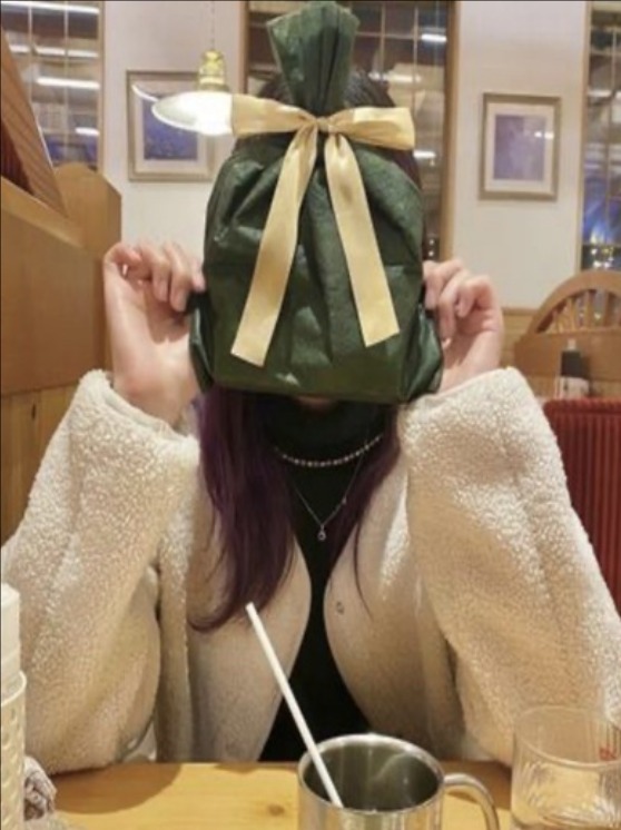 0.jpg